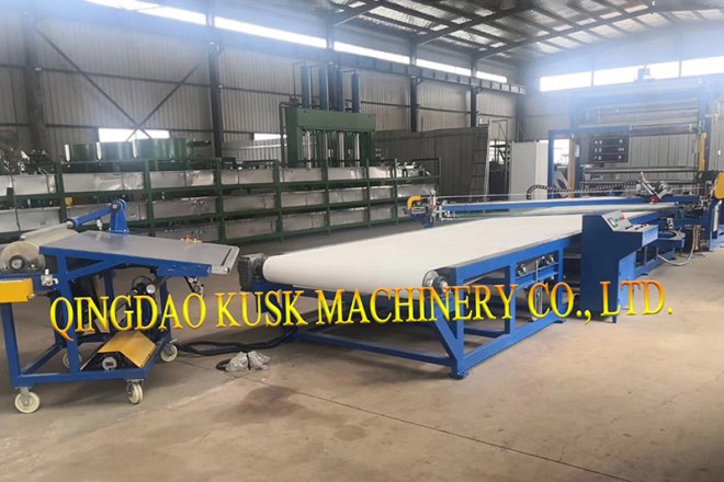 Tread Rubber Cutting Machine