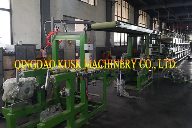 Tire tread cooling line 